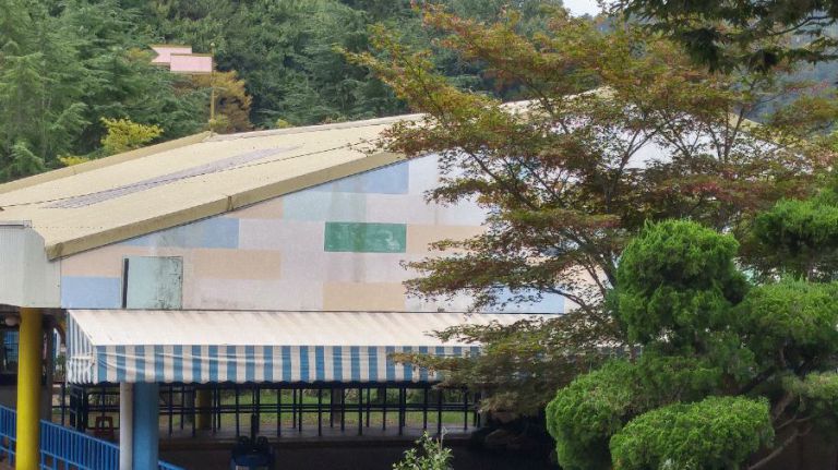 패밀리 공원(지붕,측면 작업전)