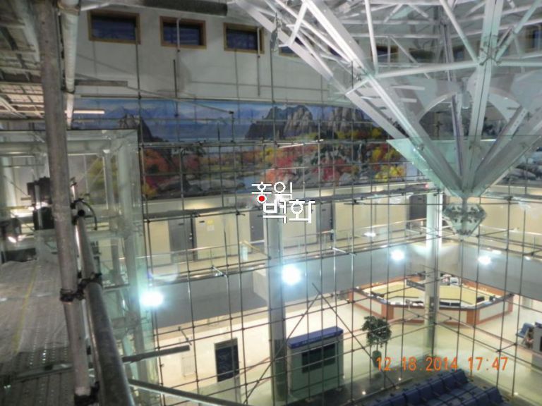 오산미군공항(한국의4계)